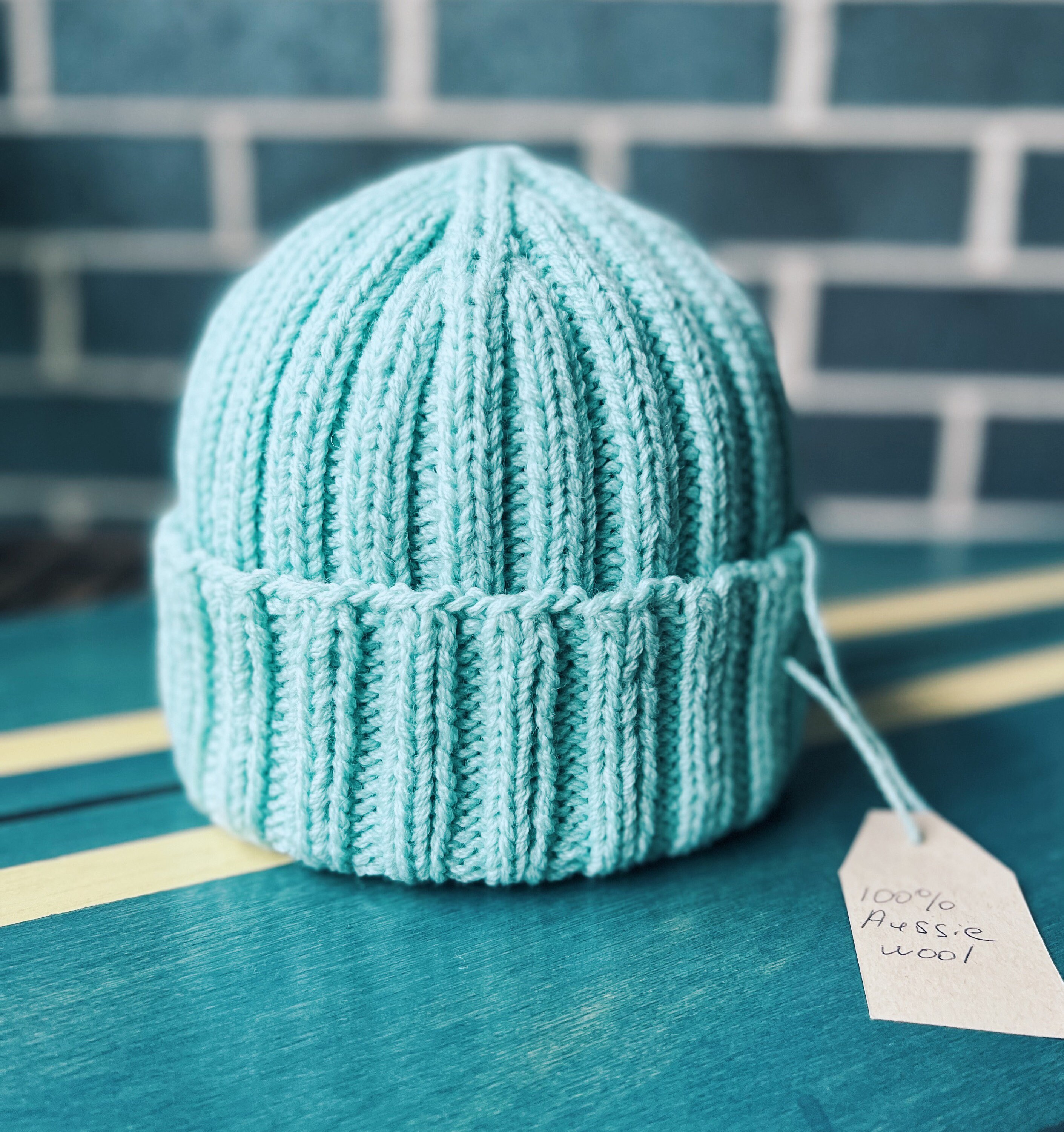 Hand-knitted Beanie/ Hat 100% Wool Mint 