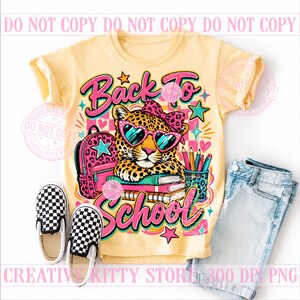 Tillbaka till skolan Leopardflicka PNG, Coquette School Leopard, Söt rosa ryggsäck, Preppy första dagen bild 4