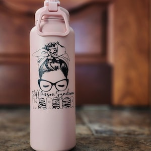 Calcomanía personalizable para cualquier enfermedad o dolencia, calcomanía del síndrome de la persona rígida, calcomanías para autos, calcomanía, calcomanía de moño desordenado, calcomanía de moño desordenado