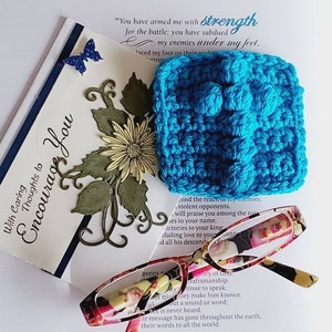 Mini chal de oración, Mini bolsillo cruzado oración/cuadrado cómodo, tela, crochet, hecho a mano, paquete de cuidado, regalo,