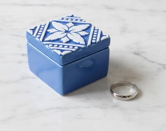 Portuguese Azulejo Ceramic Trinket Box, Blue and White Jewelry Box, Hand Painted Square Keepsake Box, Elegant Vanity Decor Gift for Her