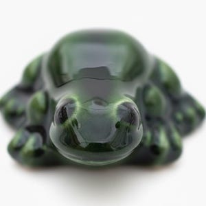 Sapo de cerâmica artesanal: decoração de parede portuguesa, decoração de casa com animais