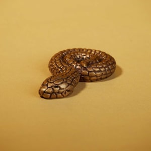 Sleeping Snake Brass Figurine – Handmade Minimalist Serpent Sculpture for Symbolic Home Decor and Gift