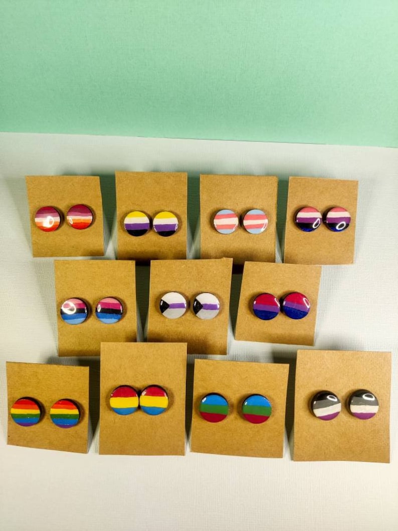 HBTQ Pride Flags Träörhängen, Anpassade Smycken i Kirurgiskt Stål bild 1