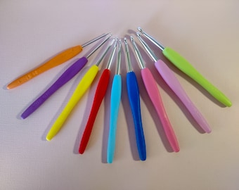 Soft Grip Crochet Hook Set, Knitting Needles, Sewing Tools, Mixed Sizes