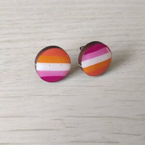 HBTQ Pride Flags Träörhängen, Anpassade Smycken i Kirurgiskt Stål bild 5