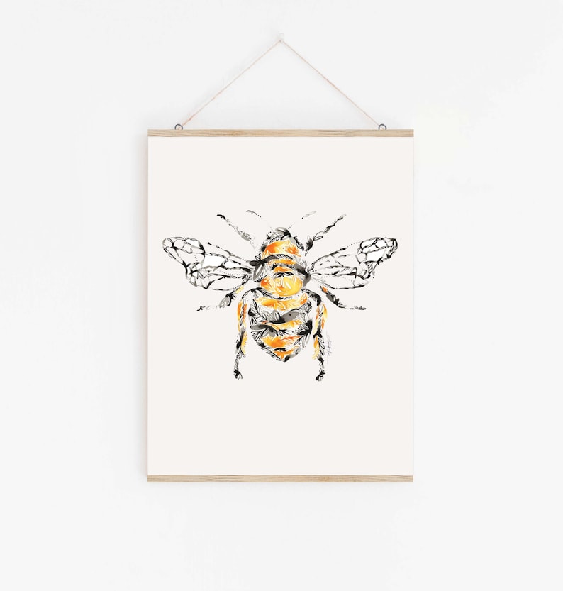 Honeybee Fine Art Print regalo de arte de acuarela para ella él decoración de pared de cumpleaños de Navidad imagen 3