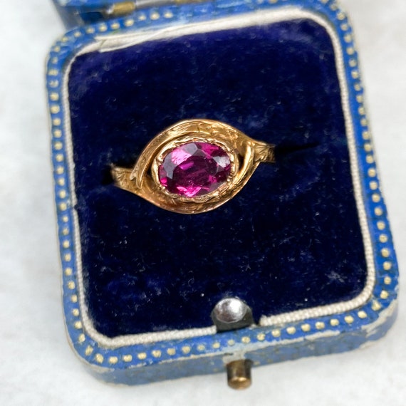Victorian 1ct Garnet Gold Ring; 15ct