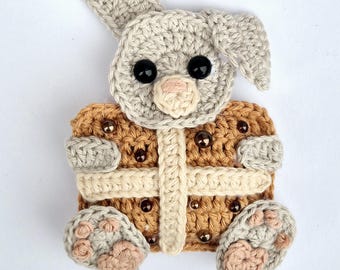 Hot cross bunny crochet amigurumi applique pattern