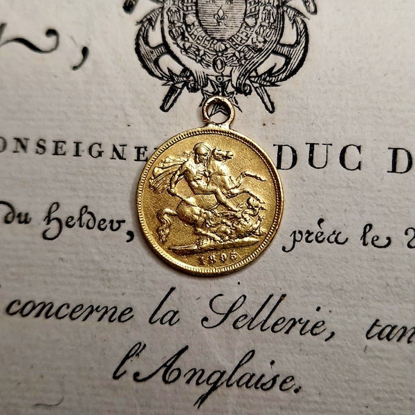 Antique English 18k Gold Coin Queen Victoria / St George 1895 Charm