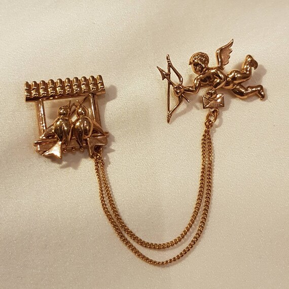 Vintage Gold Filled Brooch Belibon Bird anf Cupid
