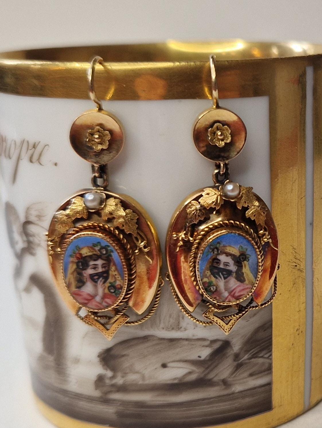 Antique 18k Gold Enameled Masquerade  Masked Lady Portrait Dangling earrings Rose Cut Diamonds