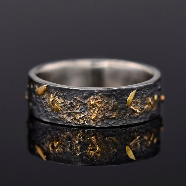 Black Silver & Solid 18k Gold Fusing Lava Rustic Engagement Ring 6MM for Mens Promise and Viking Wedding, Hand Forged Ring,Chunky ring