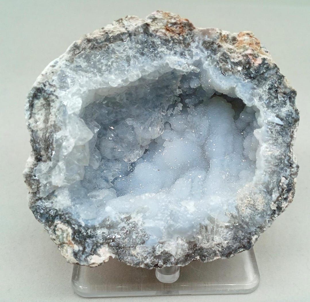 Geodas de cuarzo Chihuahua Trancas mexicanas fluorescentes enteras: ¡huecas  garantizadas, extracción directa! - Etsy México, image size:1080x1053