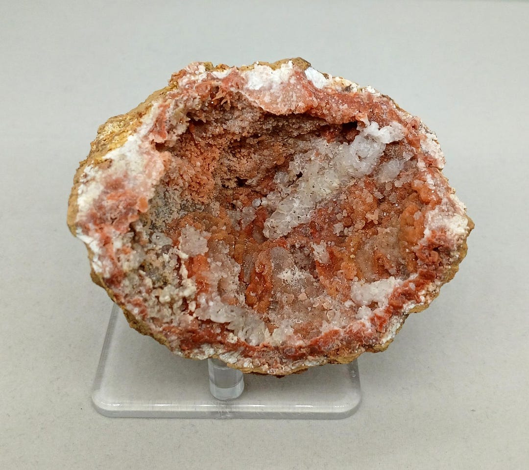 Nuevo hallazgo! Geodas de cuarzo rojo hueco con anillo garantizado, del  área de Keokuk, Iowa, extraídas personalmente. - Etsy México, image size:1080x959