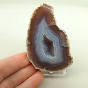 Great Agate Banding 3.50&quot; Cut Polished Brazilian Agate Quartz Geode Half, 0.60 Pound