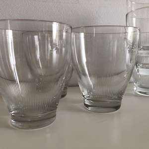 Zestaw 9 szklanek Nuutajärvi Kaj Franck „Fennia szlifowana”.