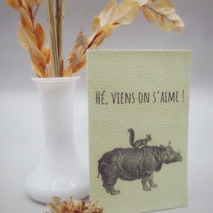 Carte postale 10x15cm en cuir coloris aléatoire surprise animaux