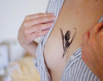 2 boards Temporary tattoos The flowers of good medicinal plants with its botanical notebook