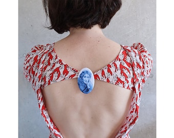 Broche cultural Virginia Woolf y su libro electrónico The Heart Hook