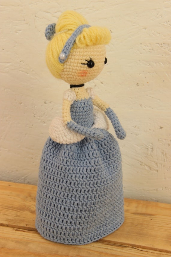 crochet cute dolls