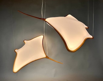 Handmade Pendant Lamp for the Dining room in a Nautical design | Eco-Friendly ceiling lamp in the shape of a Manta ray for the living room