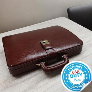 Personalisierter Leder Aktenkoffer Doktorat Braun mit individueller Gravur l Lederkoffer für Herren l Zahlenschloss l Vintage Hardcase
