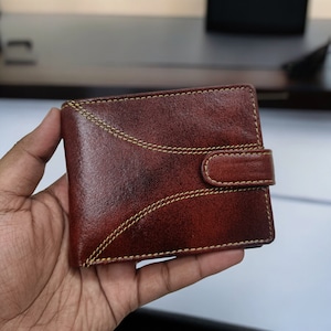 Bifold Leder Geldbörse mit Laschenverschluss | RFID Geldbörse | Echtes Top Leder Geldbeutel für Herren | Kartenhalter | Münzbeutel | Snap Geldtasche |
