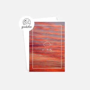 Postkarte „Up in the Sky“ – Abendrot & Wolkenstimmung | Himmelspoesie im Postkartenformat