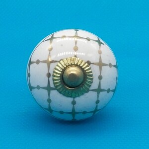 Premium Quality White and Golden Round Shape Ceramic Knobs for Expensive Cabinets / High Grade Hand Painted Knobs