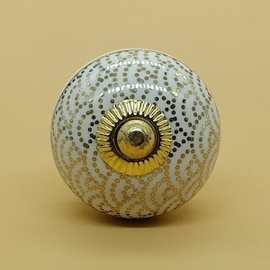 Premium Quality White and Golden Round Shape Ceramic Knobs for Expensive Cabinets / High Grade Hand Painted Knobs