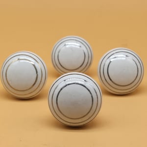 Brilliantly Hand Painted Ceramic knobs / Ceramic Drawer Pulls / Cabinet Knobs/ Kitchen Cabinet Door Handles / Cupboard Knobs