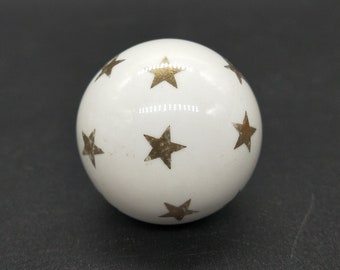 White and GoldRound shape Hand Painted Ceramic knobs / Ceramic Drawer Pulls / Cabinet Knobs/ Kitchen Cabinet Door Handles / Cupboard Knobs