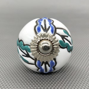Premium Quality Multi Color on White Base Embossed Round Shape Ceramic Knobs for Expensive Cabinets/ High Grade Hand Painted Knobs
