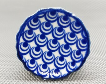 Floral designer Hand Painted White and Blue Ceramic knobs / Ceramic Drawer Pulls/Cabinet Knobs/Kitchen Cabinet Door Handles / Cupboard Knobs
