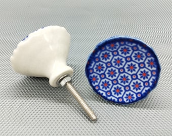 Floral designer Hand Painted White and Blue Ceramic knobs / Ceramic Drawer Pulls/Cabinet Knobs/Kitchen Cabinet Door Handles / Cupboard Knobs