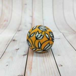 Brilliantly Hand Painted Ceramic knobs / Ceramic Drawer Pulls / Cabinet Knobs/ Kitchen Cabinet Door Handles / Cupboard Knobs