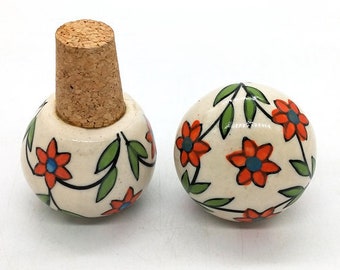 Ceramic Hand Painted Round Shape Combination of Round Multi colored Wine Bottle Stopper, Bottle Stopper, Bottle Tops