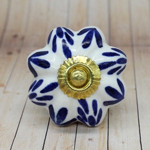 Ceramic Floral Blue And White Flower Shape Hand Painted Ceramic knobs / Ceramic Drawer Pulls / Cabinet Knobs / Pumpkin Dresser Knobs