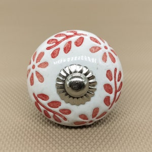 Red and White Embossed Floral Round Shape Hand Painted Ceramic knobs / Ceramic Drawer Pulls / Cabinet Knobs/ Kitchen Cabinet Door Handles