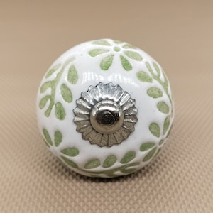 Green and White Embossed Floral Round Shape Hand Painted Ceramic knobs / Ceramic Drawer Pulls / Cabinet Knobs/ Kitchen Cabinet Door Handles