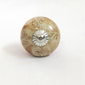 Brown Embossed Floral Round Shape Hand Painted Ceramic knobs / Ceramic Drawer Pulls / Cabinet Knobs/ Kitchen Cabinet Door Handles