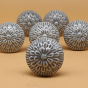 Brilliantly Hand Painted Ceramic knobs / Ceramic Drawer Pulls / Cabinet Knobs/ Kitchen Cabinet Door Handles / Cupboard Knobs