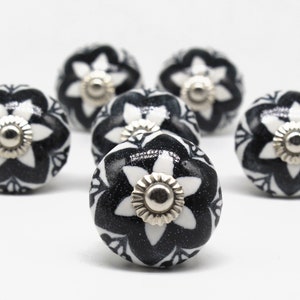 Brilliantly Hand Painted Ceramic knobs / Ceramic Drawer Pulls / Cabinet Knobs/ Kitchen Cabinet Door Handles / Cupboard Knobs
