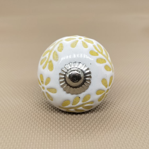 Yellow And White Embossed Fl Round Shape Hand Painted Yellow And White Embossed Fl Round, Hand Painted Round Cabinet Knobs