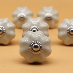 Brilliantly Hand Painted Ceramic knobs / Ceramic Drawer Pulls / Cabinet Knobs/ Kitchen Cabinet Door Handles / Cupboard Knobs