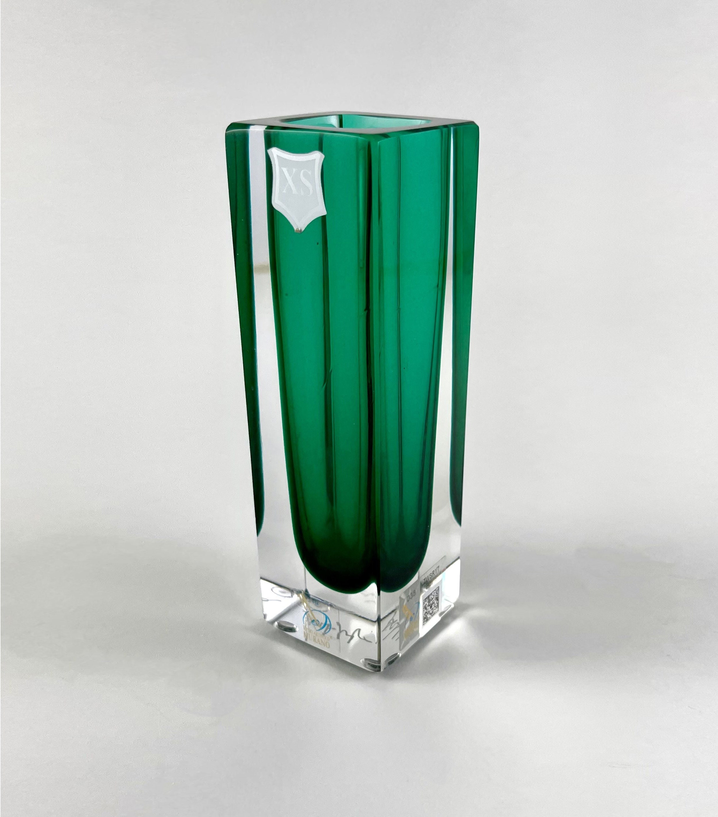 よ*ー様 Murano Green and Gold VETRO ARTISTI Murano Wine Glasses. Set of Four Vintage Green Glasses With