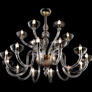 Heldere kroonluchter van muranoglas, grote plafondlamp met 12 of 18 lampjes, murano-verlichting, kroonluchter van geblazen glas