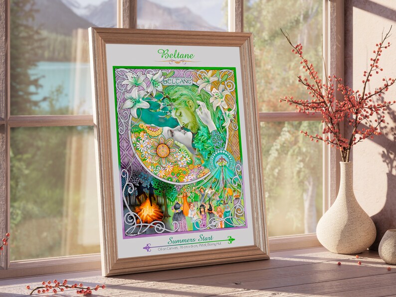 K&ouml;nnte beinhalten: Ein gerahmter Druck mit einer farbenfrohen Illustration einer gr&uuml;nh&auml;utigen Figur mit einer Krone, umgeben von Blumen und Bl&auml;ttern. Der Text "Beltane" und "Summers Start" ist im Bild sichtbar.