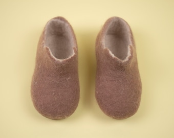 Felted wool slippers for kids, wool baby slippers, gender neutral christmas gift